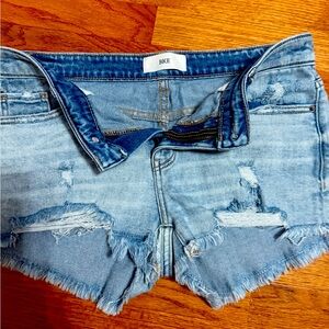 Never worn, like new